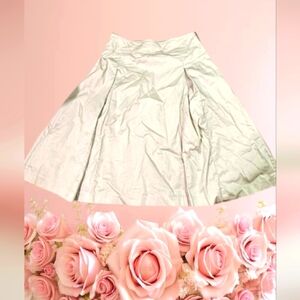 Cute khaki skirt, size 8